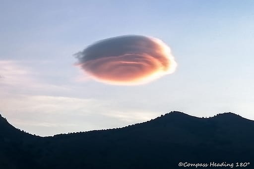 Cloud that looks like a UFO